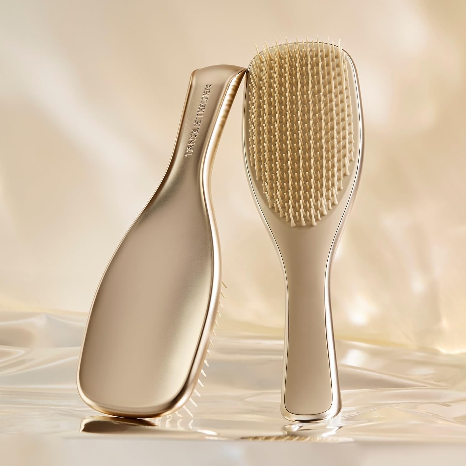 image:imageTangle Teezer Chrome Ultimate Detangler Brush Straight to Curly GoldChampagne Gold