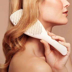 TANGLETEEZER hair detangling brush and AllHairTypes